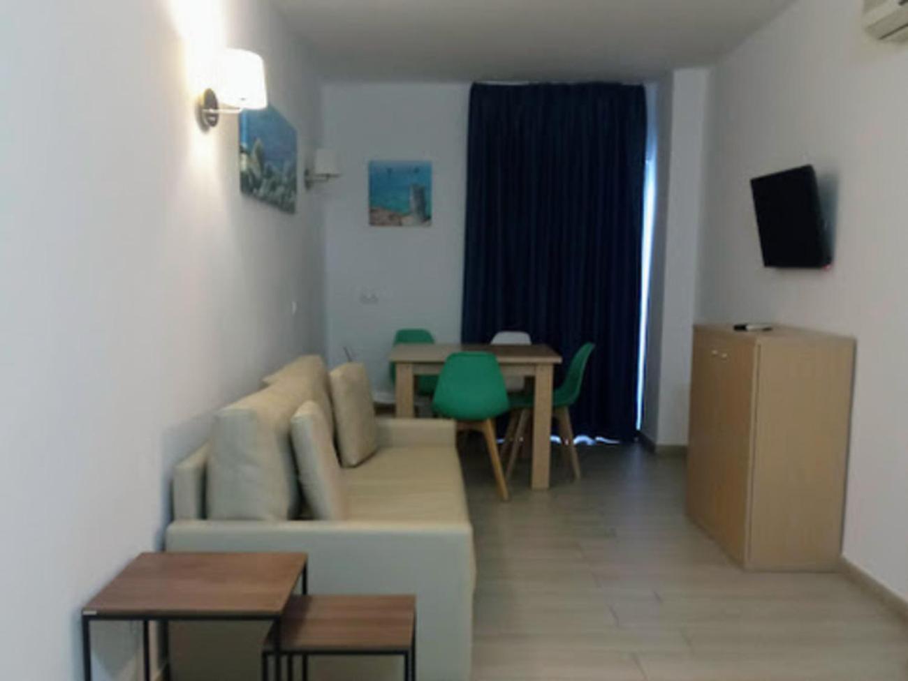 Apartamentos Orvay San Antonio  Bagian luar foto